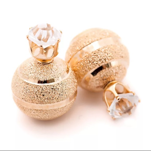 Jewelry - ⚜️[𝟯/$𝟭𝟴]⚜️Gold Crystal Swirl Earrings NEW